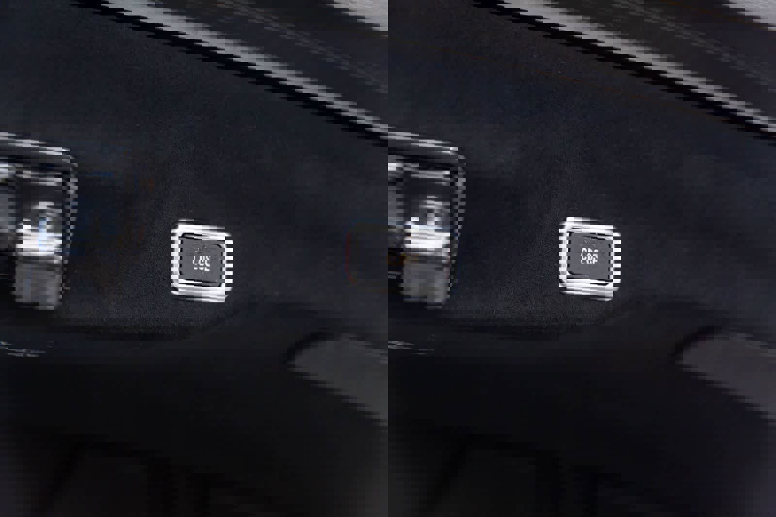 Used 2015 Ferrari FF image 42