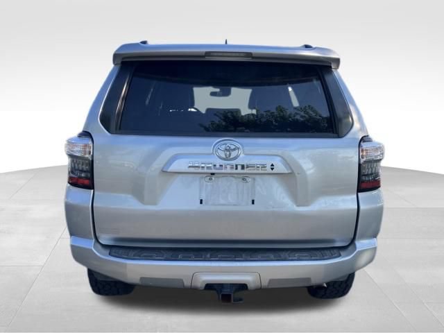 Used 2020 Toyota 4Runner SR5 Premium AWD/4WD image 6