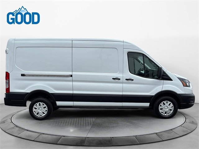 Used 2022 Ford E-Transit Medium Roof image 6