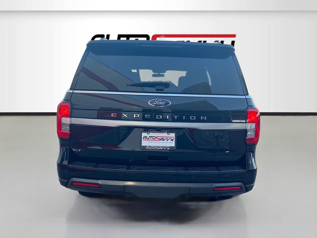 Used 2022 Ford Expedition XLT AWD/4WD image 6