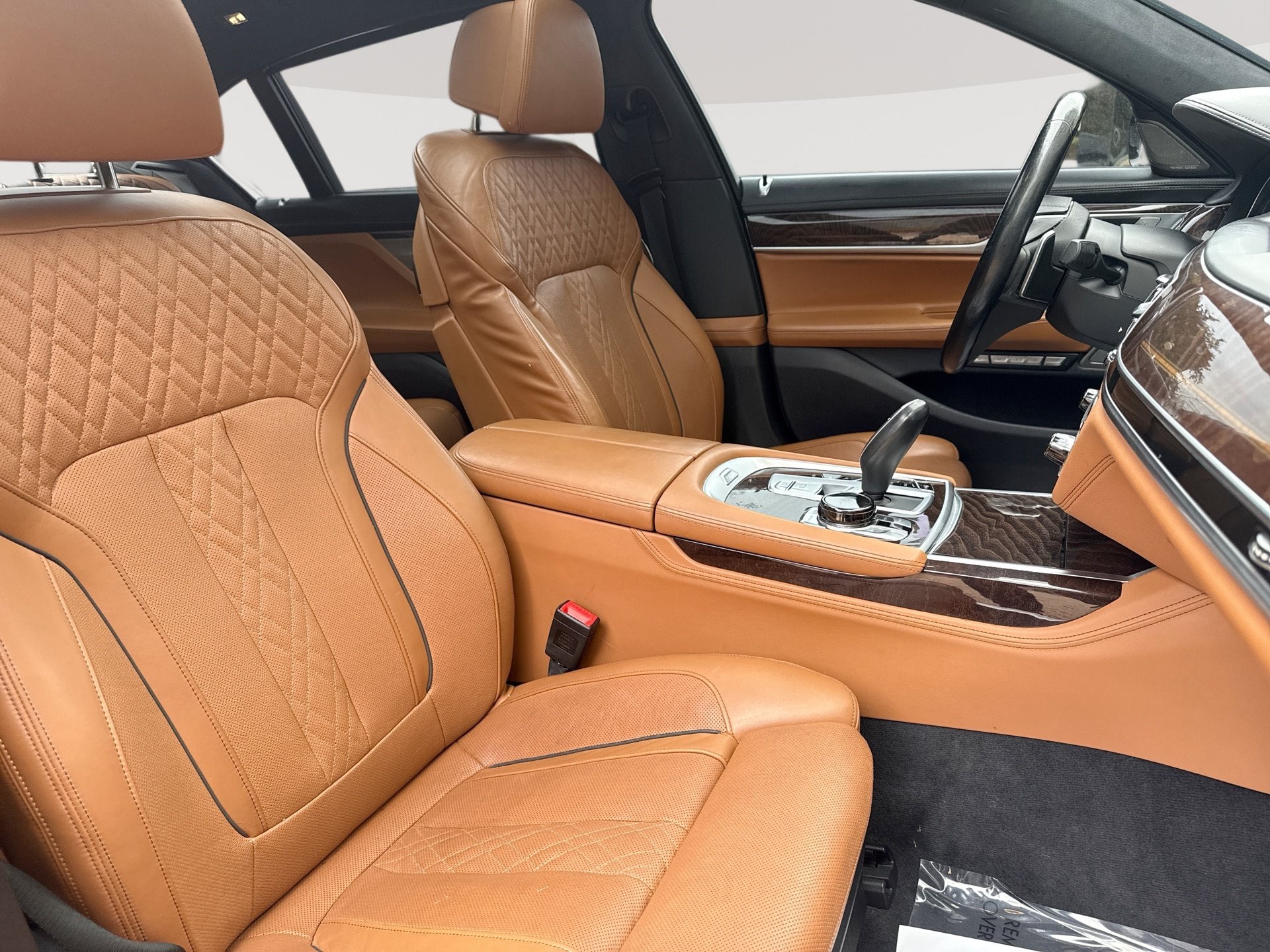 Used 2018 BMW 750i xDrive AWD/4WD image 27