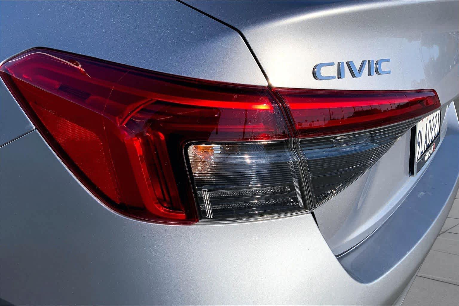 Used 2024 Honda Civic Sport image 28