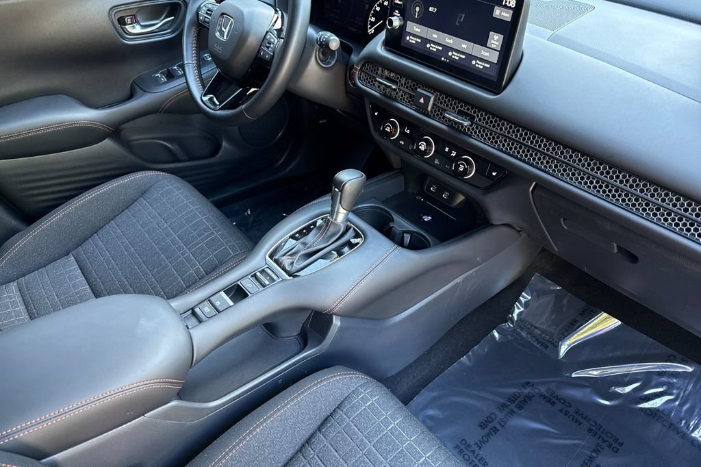 Certified 2026 Honda HR-V Sport image 13