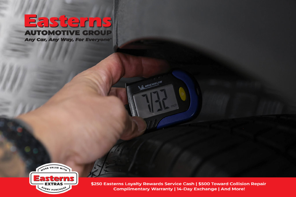 Used 2022 Ford Escape SE w/ Convenience Package FWD image 30