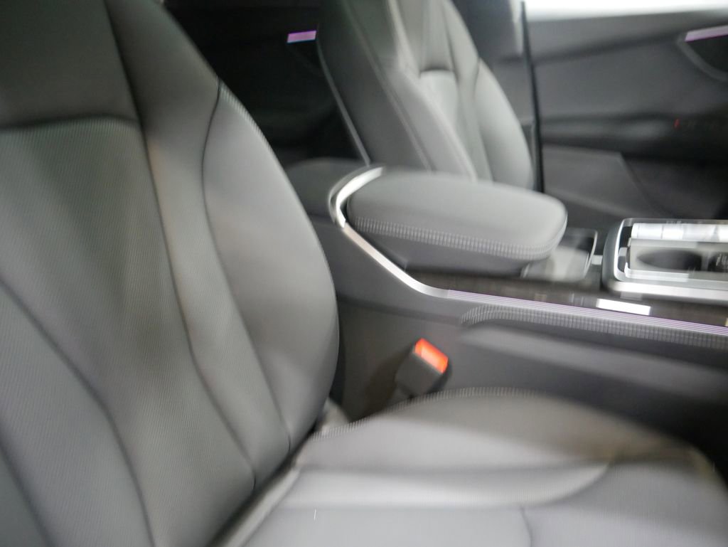 New 2026 Audi Q8 Premium Plus image 31