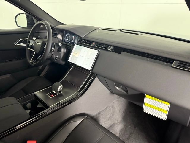 New 2026 Land Rover Range Rover Velar Dynamic SE image 32