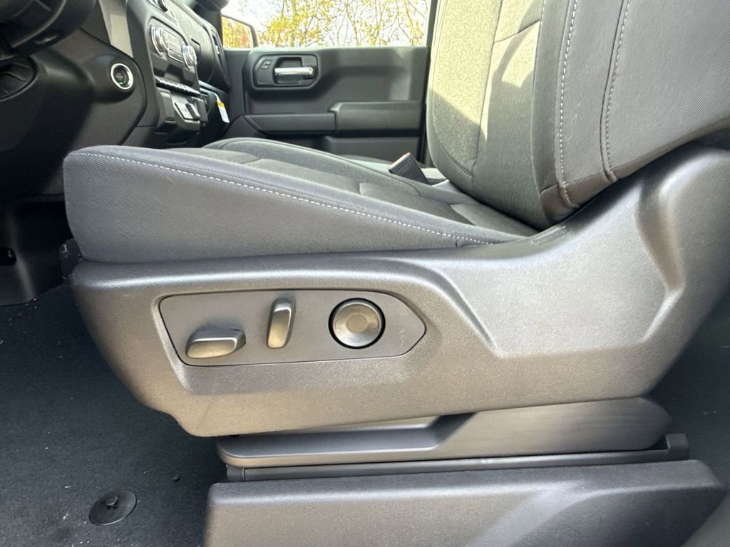 New 2026 GMC Sierra 1500 Pro image 14