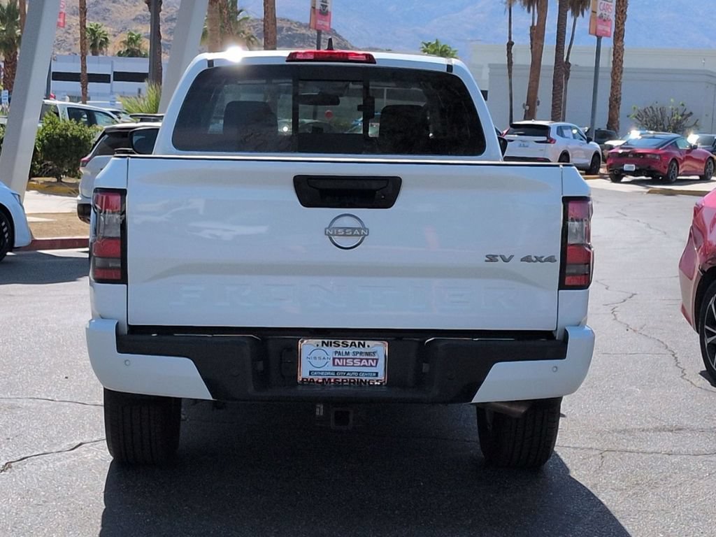 Used 2024 Nissan Frontier SV w/ SV Convenience Package AWD/4WD image 4
