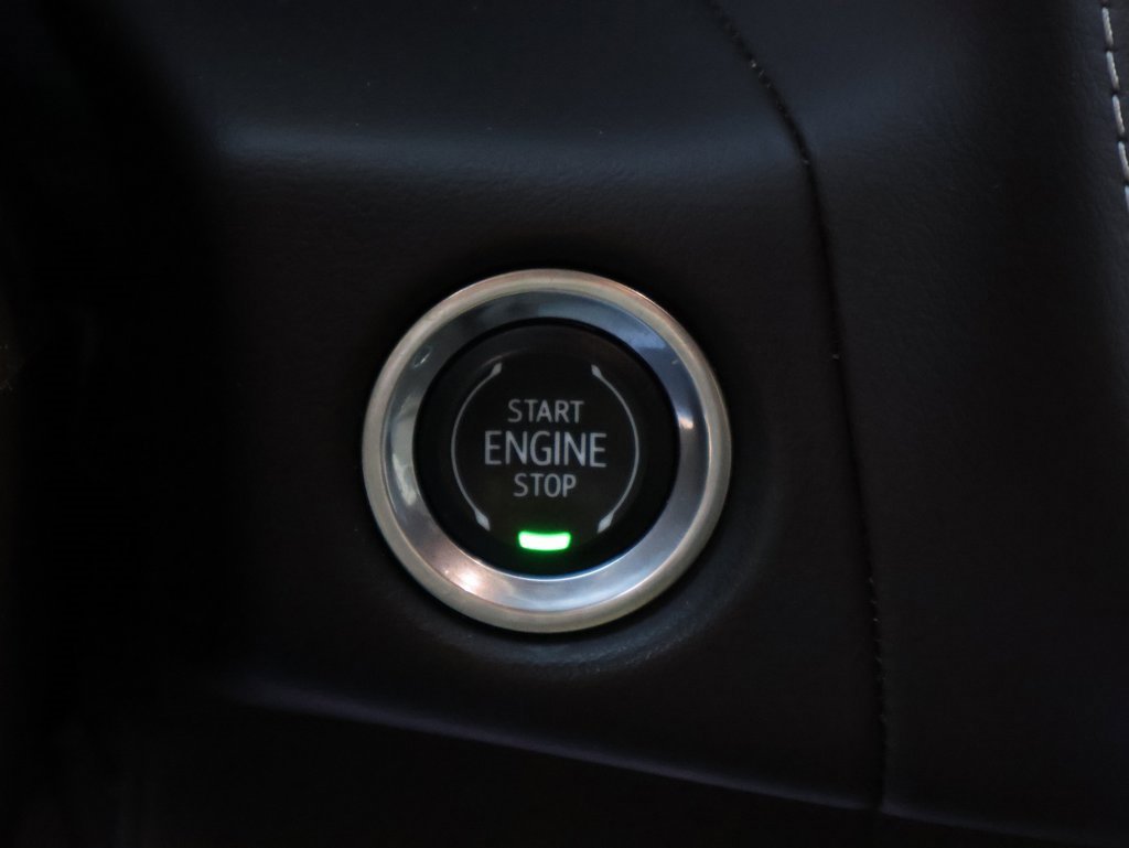 Used 2022 GMC Yukon SLT w/ SLT Luxury Package image 44