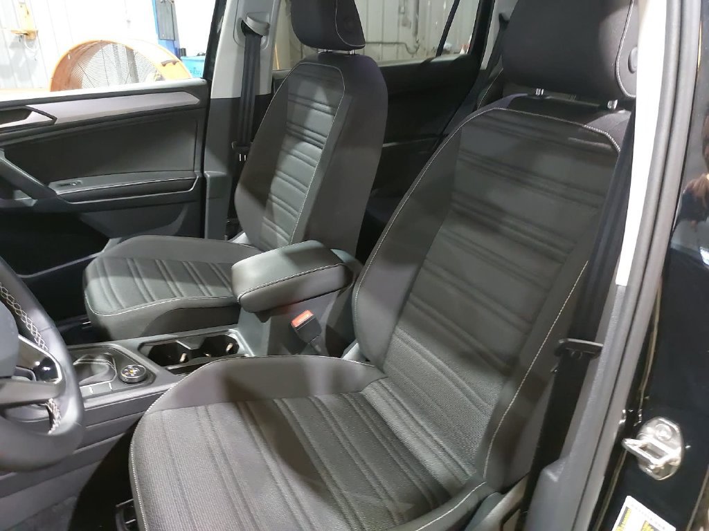 Used 2024 Volkswagen Tiguan S AWD/4WD image 14