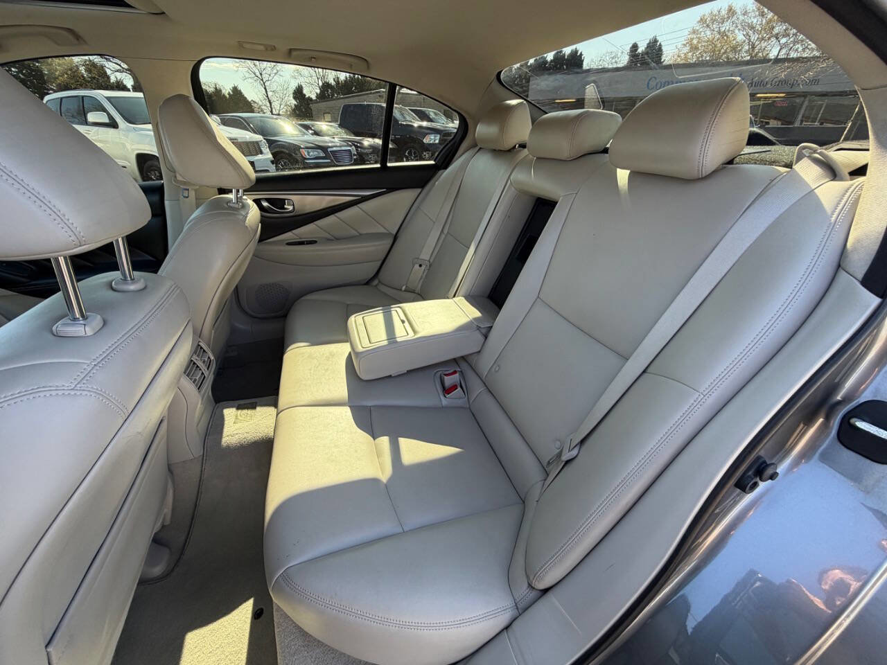 Used 2014 INFINITI Q50 Premium w/ Navigation Package AWD/4WD image 29