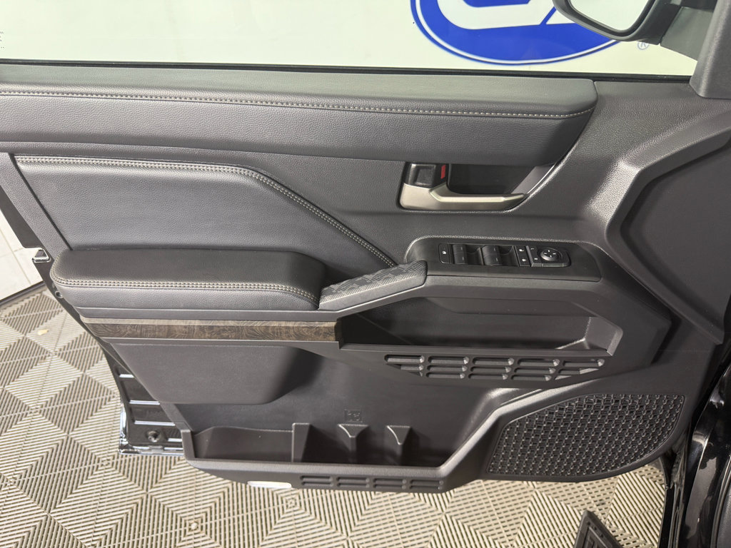 Used 2025 Toyota Tacoma Limited image 19
