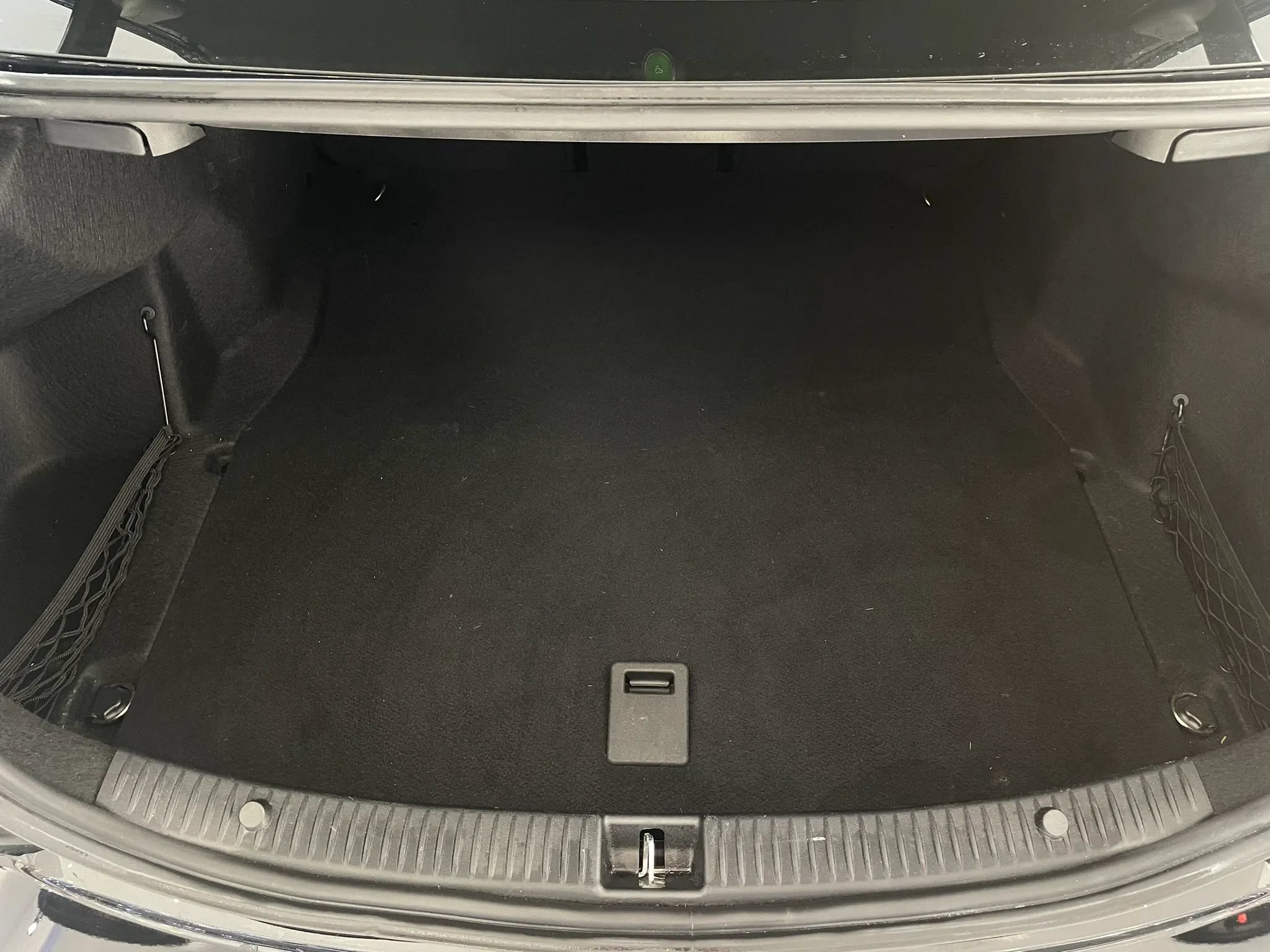 Used 2019 Mercedes-Benz C 300 4MATIC Sedan image 20