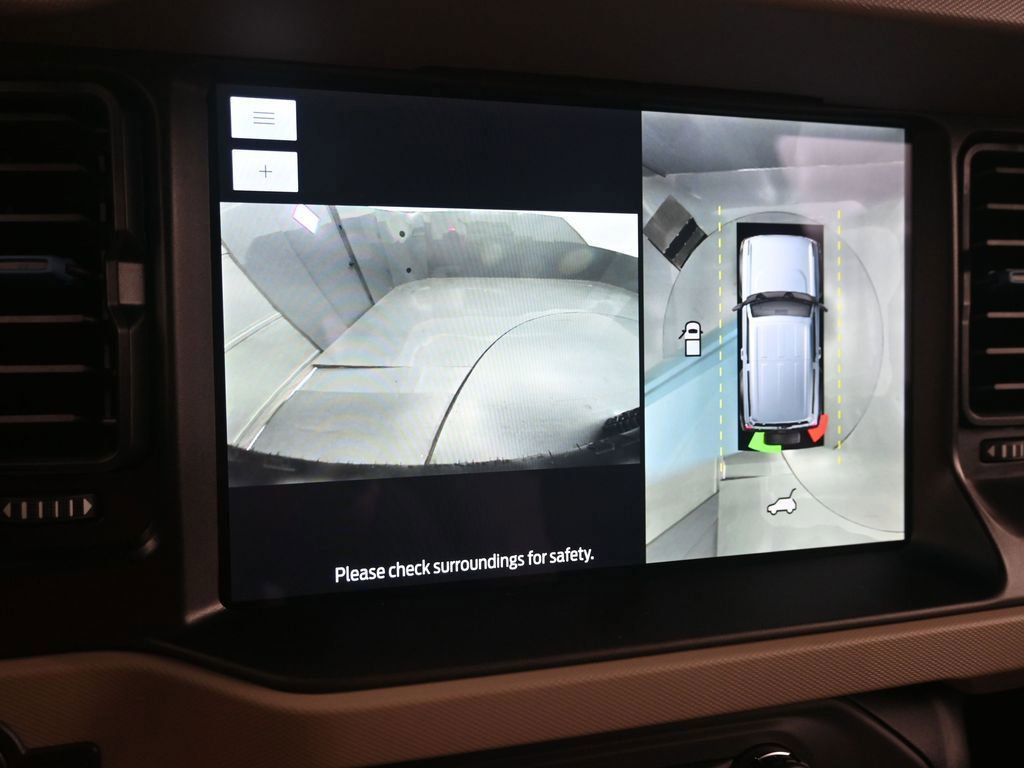 Used 2023 Ford Bronco Wildtrak AWD/4WD image 35