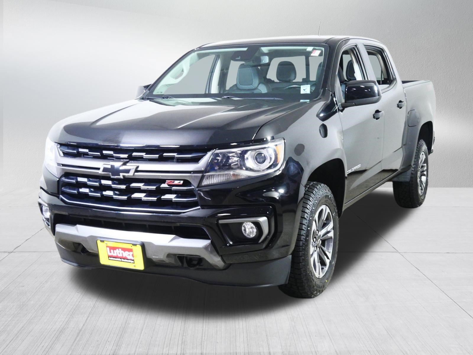 Certified 2021 Chevrolet Colorado Z71 w/ Safety Package AWD/4WD image 3