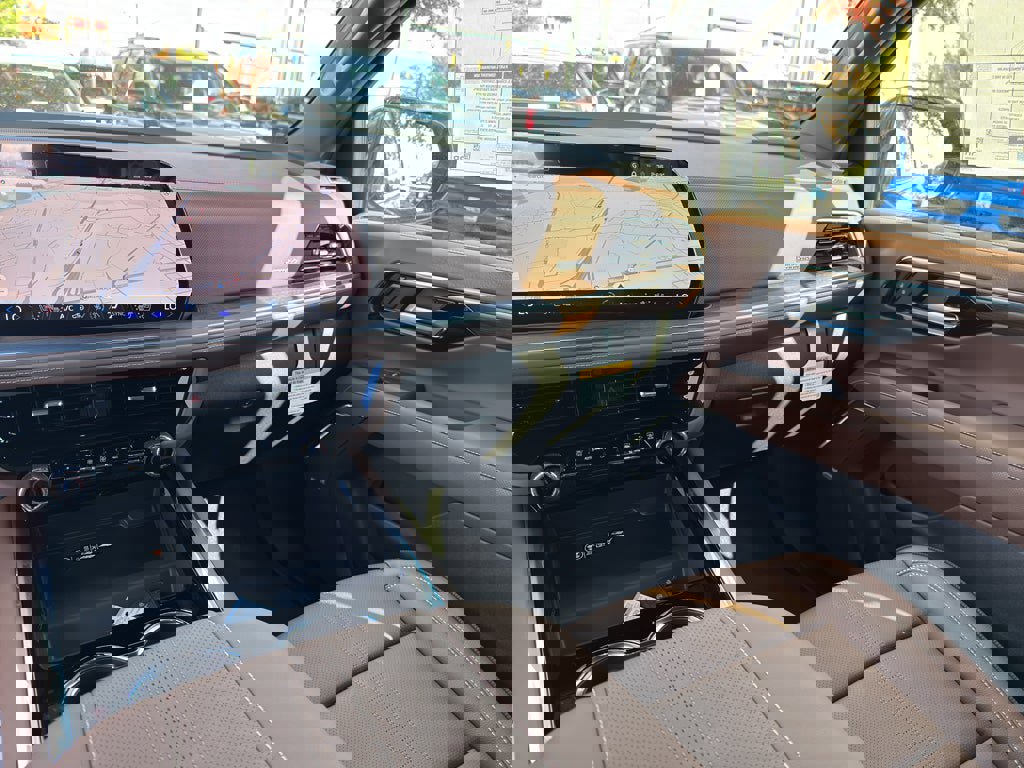 New 2026 Chevrolet Suburban High Country image 30