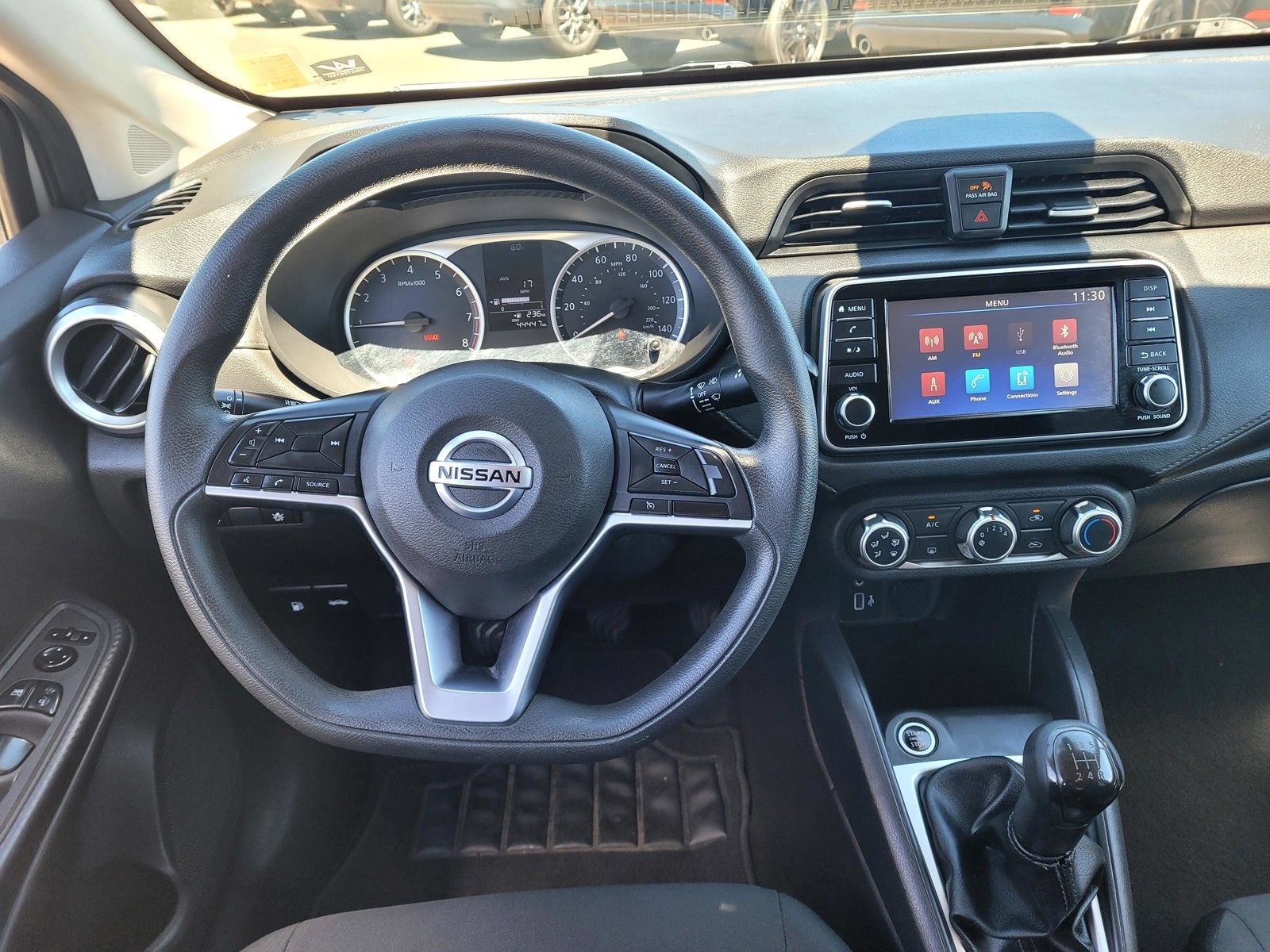 Used 2020 Nissan Versa S FWD image 18