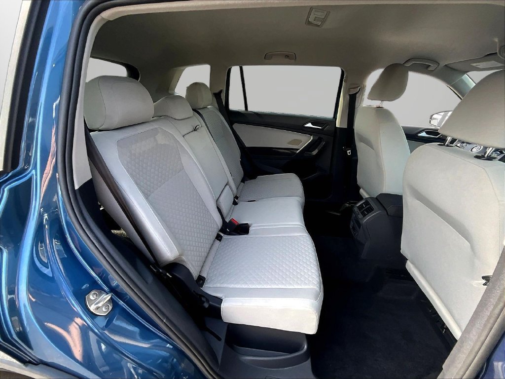 Used 2019 Volkswagen Tiguan S w/ Driver Assistance Package AWD/4WD image 26