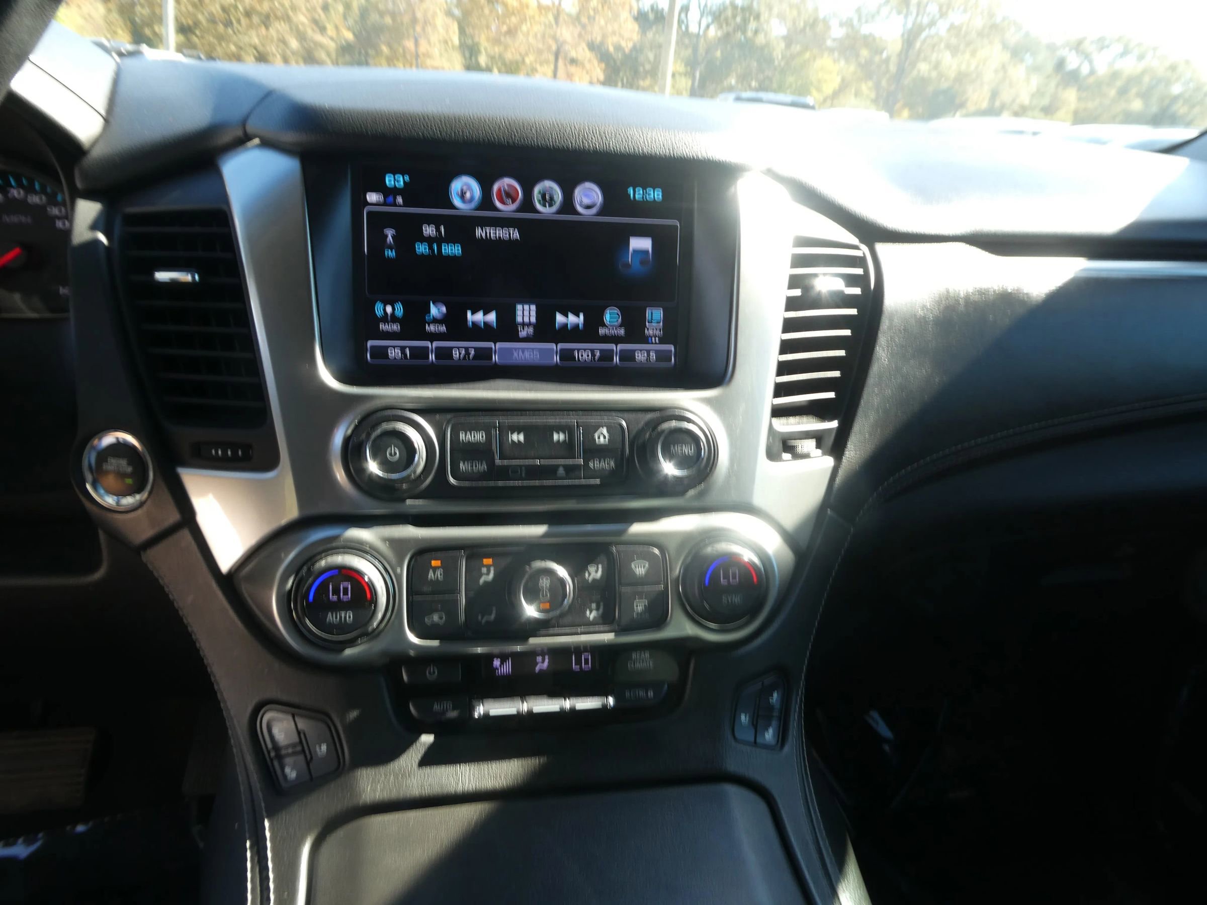 Used 2019 Chevrolet Tahoe Premier image 20