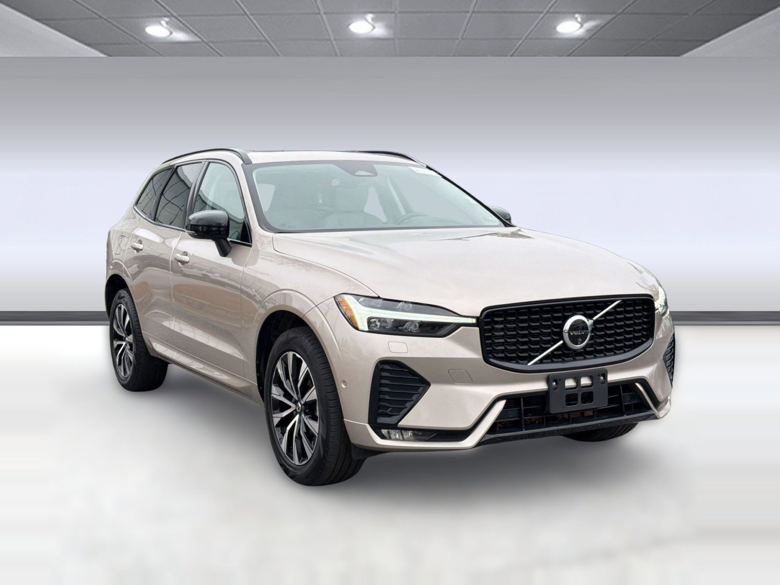 Certified 2024 Volvo XC60 B5 Plus w/ Climate Package image 7