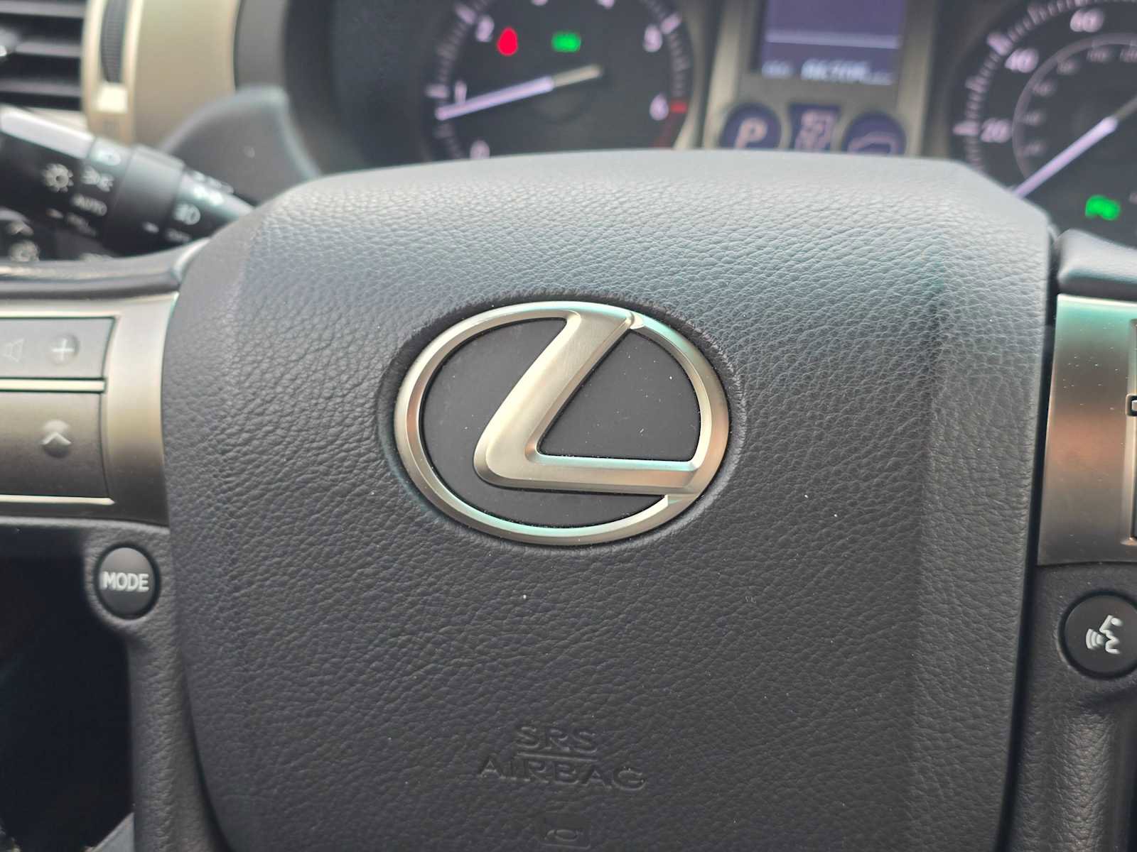 Used 2015 Lexus GX 460 w/ Premium Package AWD/4WD image 33