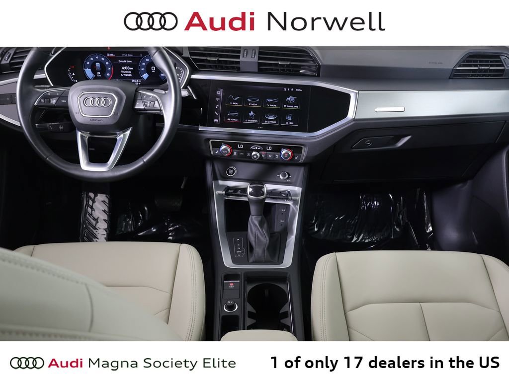 Used 2023 Audi Q3 2.0T Premium w/ Convenience Package AWD/4WD image 24