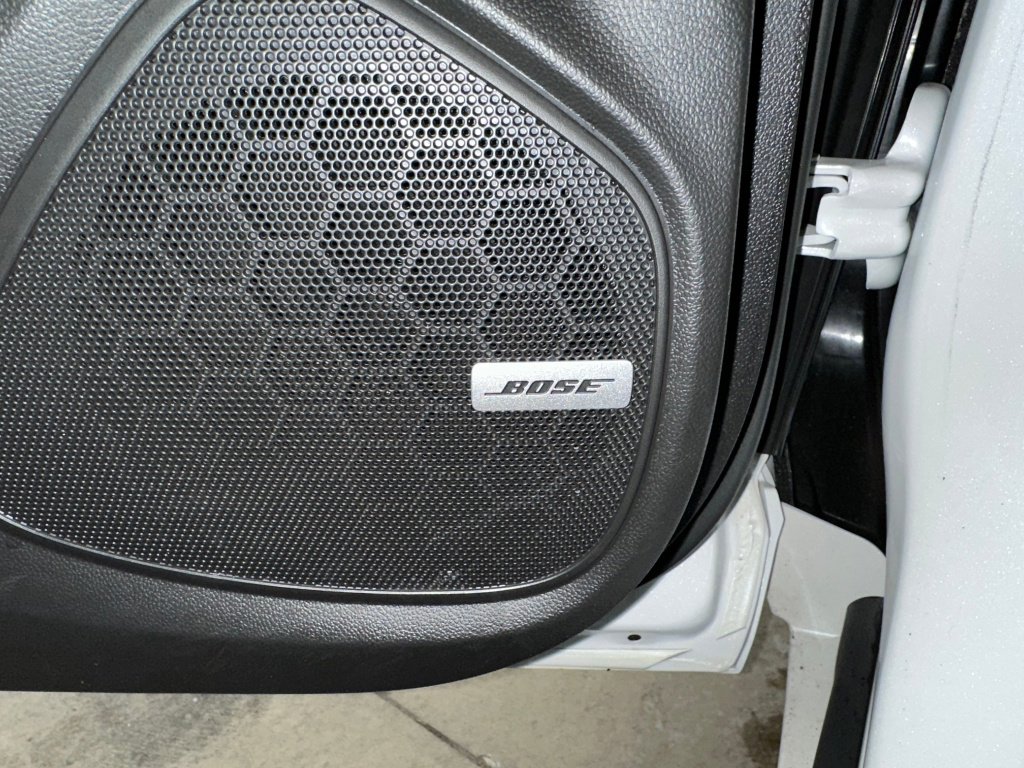 Certified 2024 Buick Encore GX Avenir w/ Avenir Convenience Package image 9