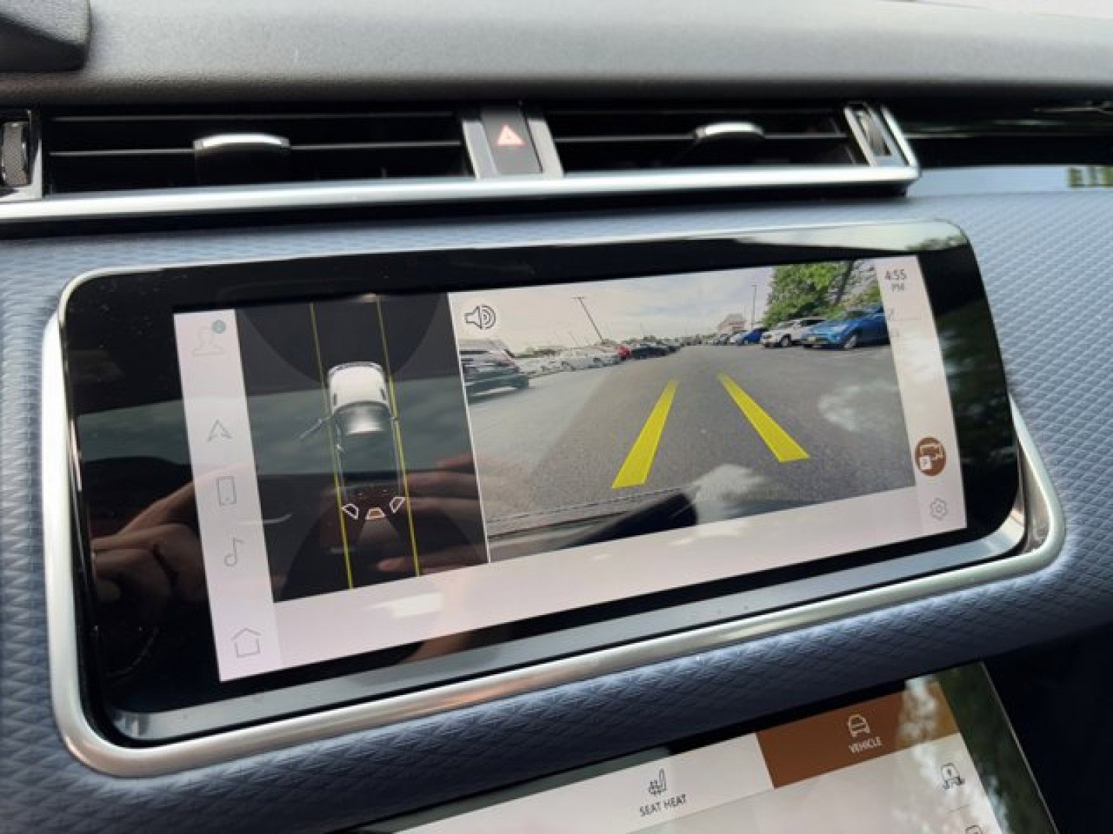 Certified 2022 Land Rover Range Rover Velar R-Dynamic S image 17