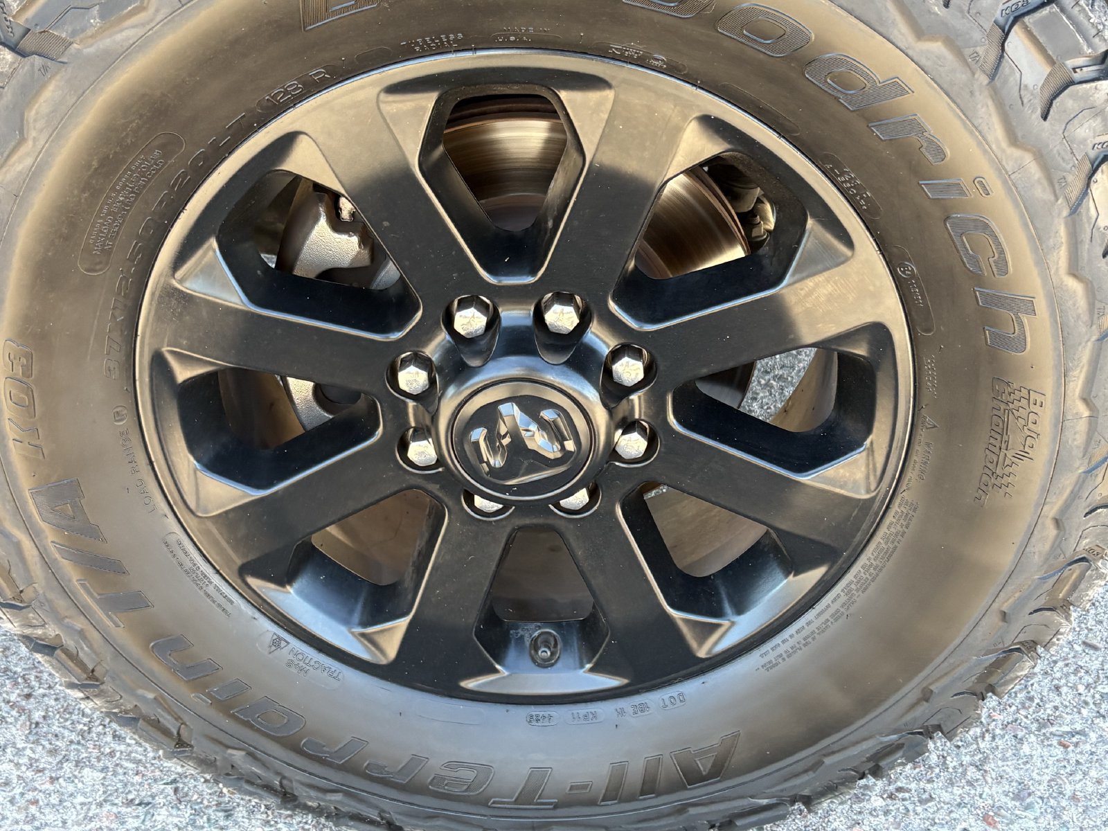Used 2020 RAM 2500 Big Horn w/ Night Edition AWD/4WD image 11