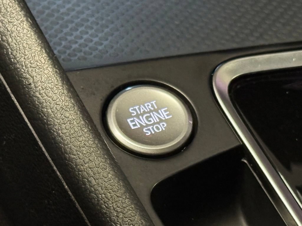 Used 2019 Volkswagen Jetta SEL Premium FWD image 14