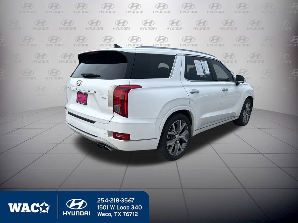 Used 2023 Hyundai Palisade Limited image 3