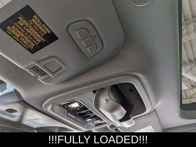 Used 2022 Lincoln Corsair Reserve w/ Equipment Group 201A image 15