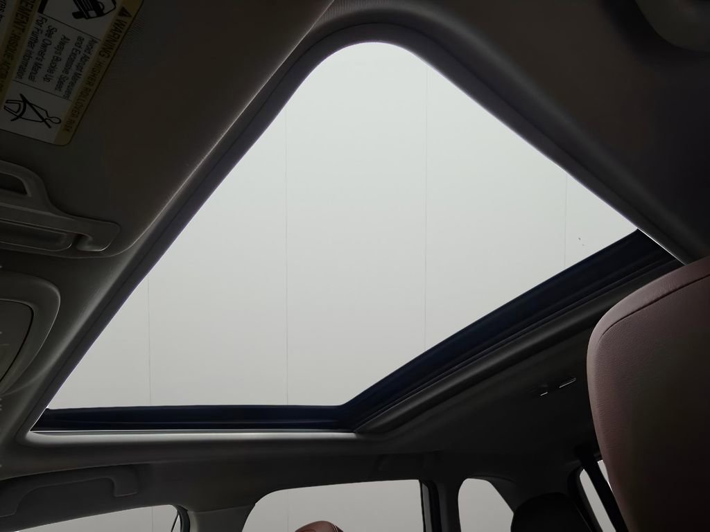 Used 2019 Subaru Forester Touring image 18