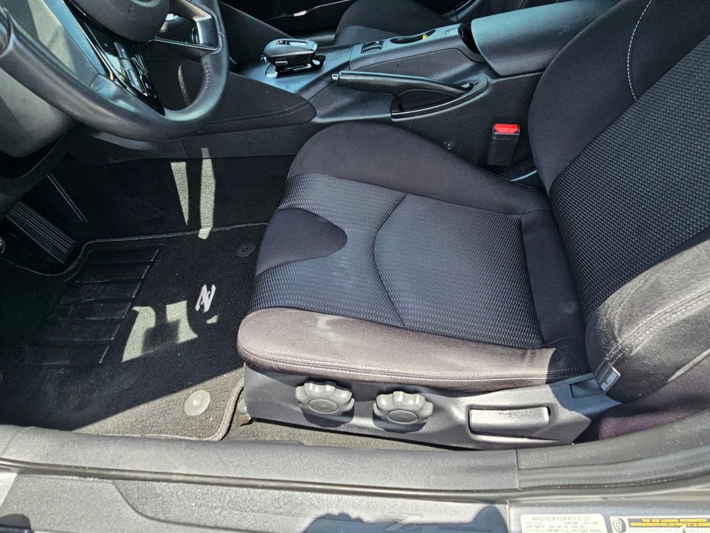 Certified 2025 Nissan Z Sport w/ Floor Mat Package RWD image 12