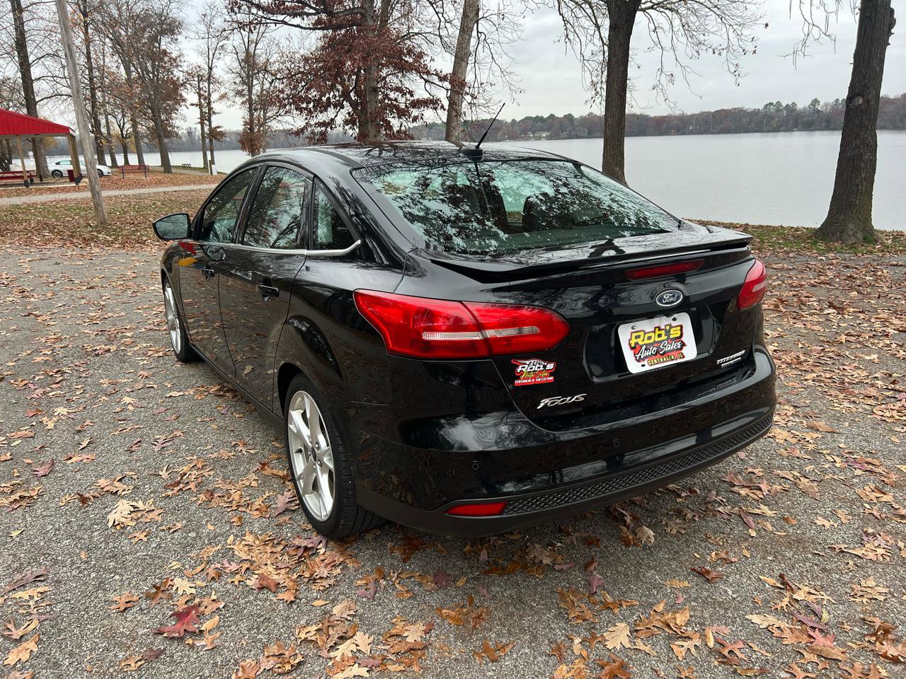 Used 2016 Ford Focus Titanium w/ Titanium Technology Package image 8