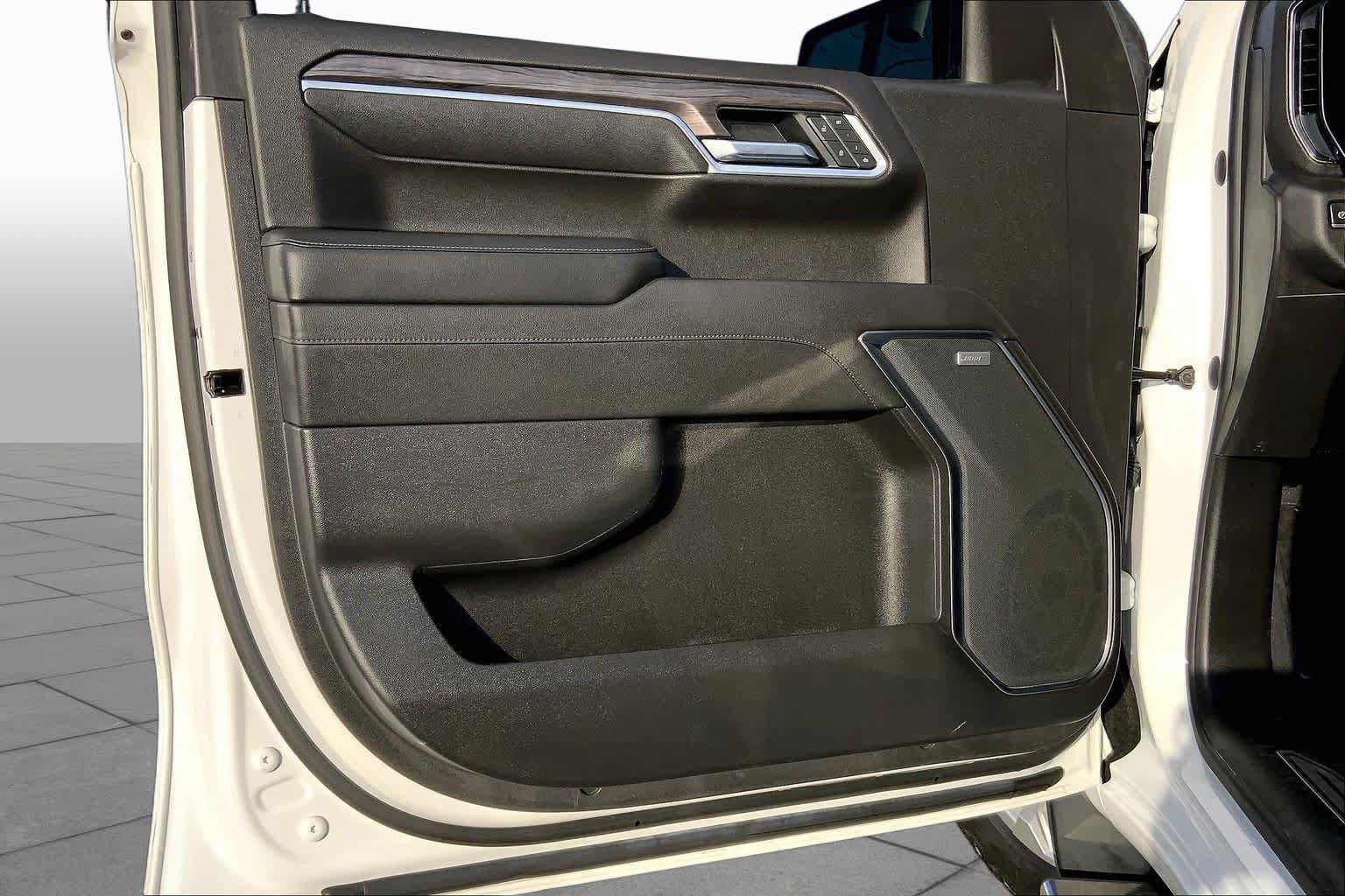 Used 2022 Chevrolet Silverado 1500 LTZ w/ LTZ Premium Texas Edition RWD image 34