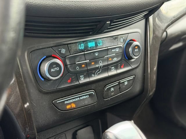 Used 2017 Ford Escape Titanium AWD/4WD image 15