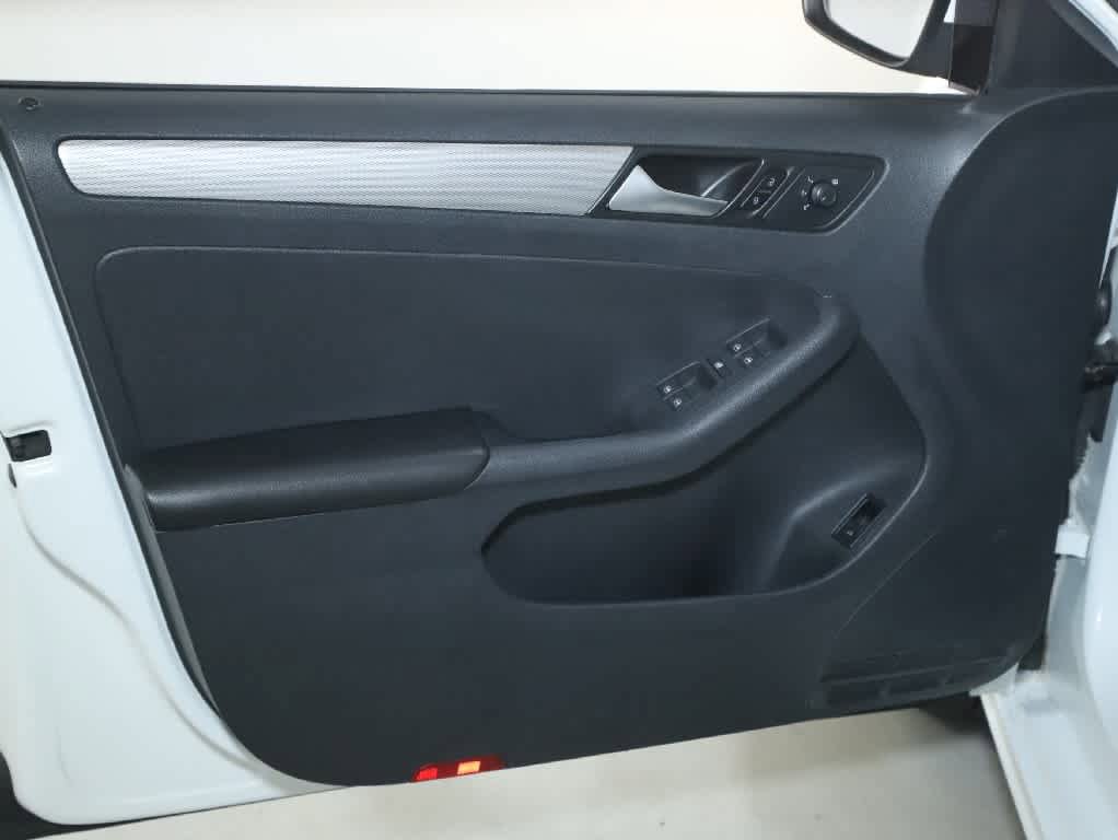 Used 2017 Volkswagen Jetta S FWD image 15