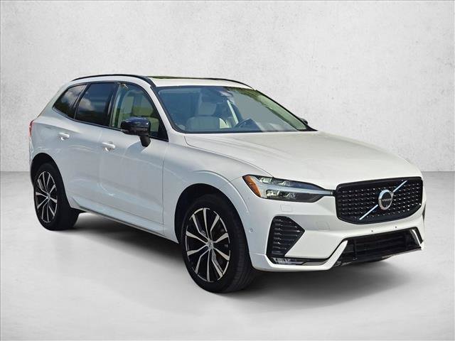 Used 2025 Volvo XC60 B5 Plus w/ Protection Package Premier AWD/4WD image 3