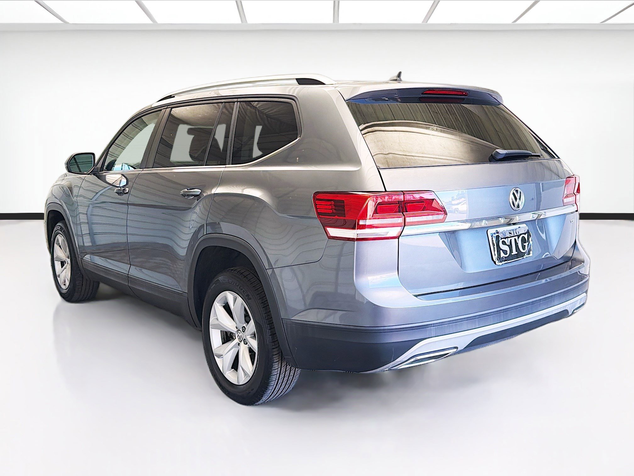 Used 2018 Volkswagen Atlas S image 6