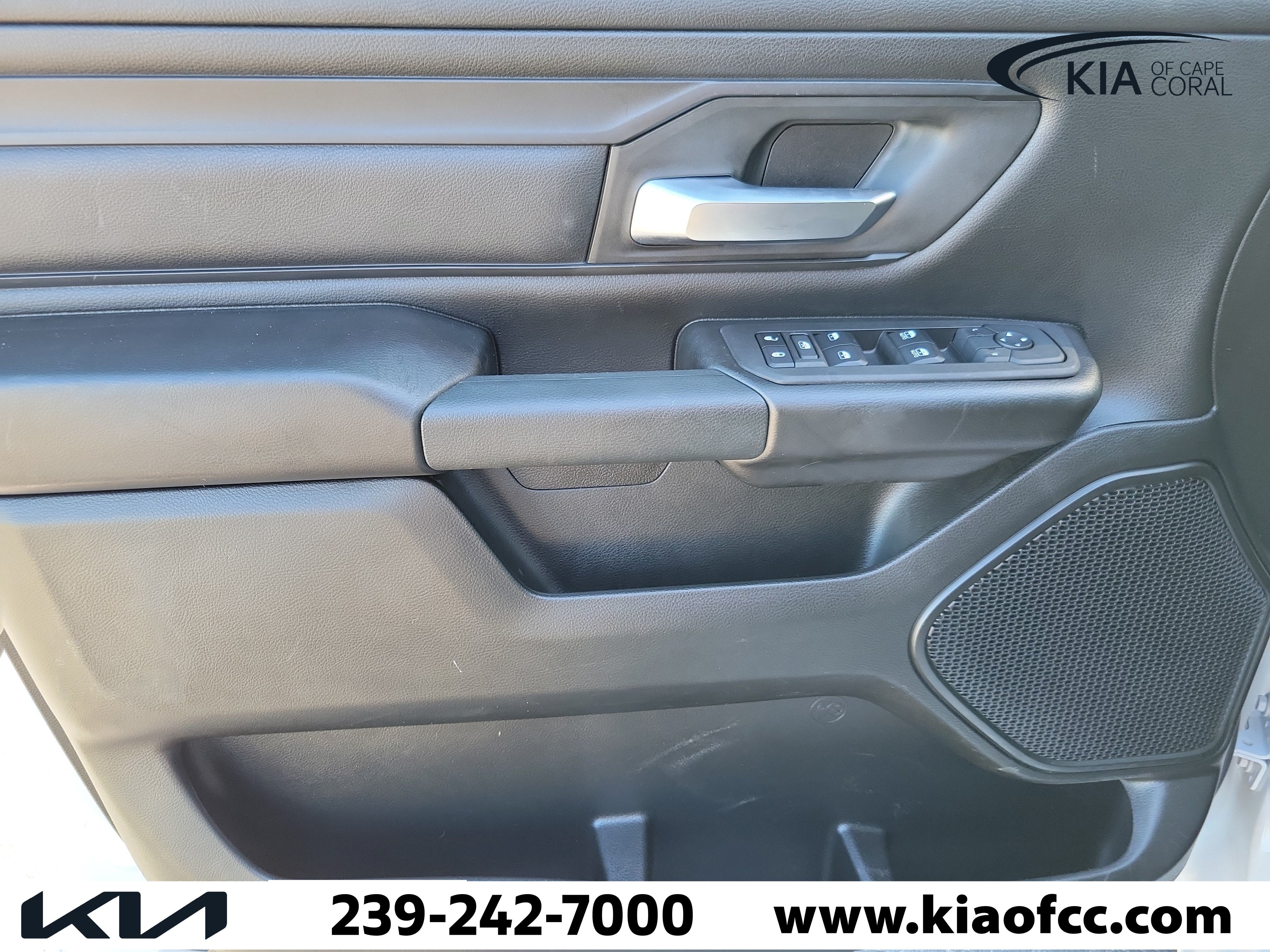 Used 2025 RAM 1500 Tradesman RWD image 33