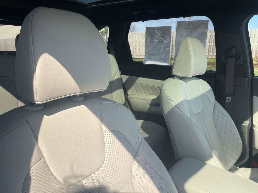 Used 2025 Kia Sorento SX Prestige image 43