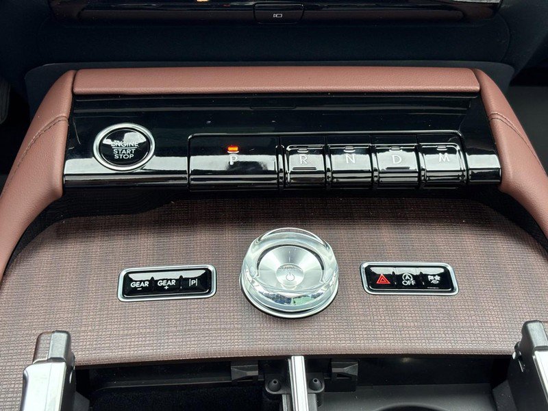 New 2026 Lincoln Navigator Reserve AWD/4WD image 24