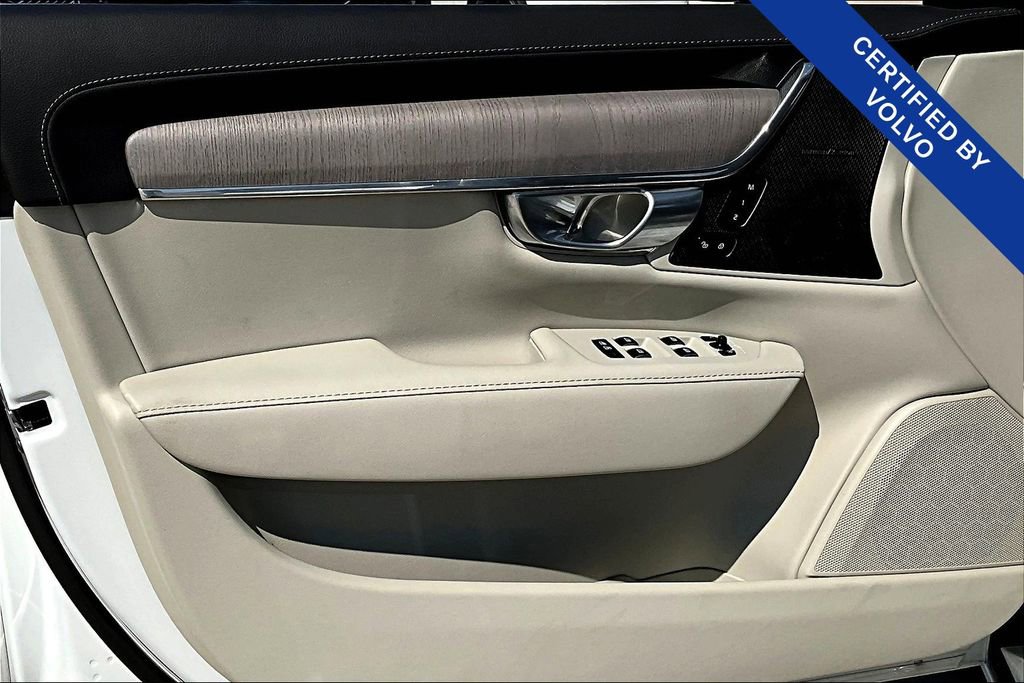 Certified 2024 Volvo S90 T8 Ultimate w/ Lounge Package image 23