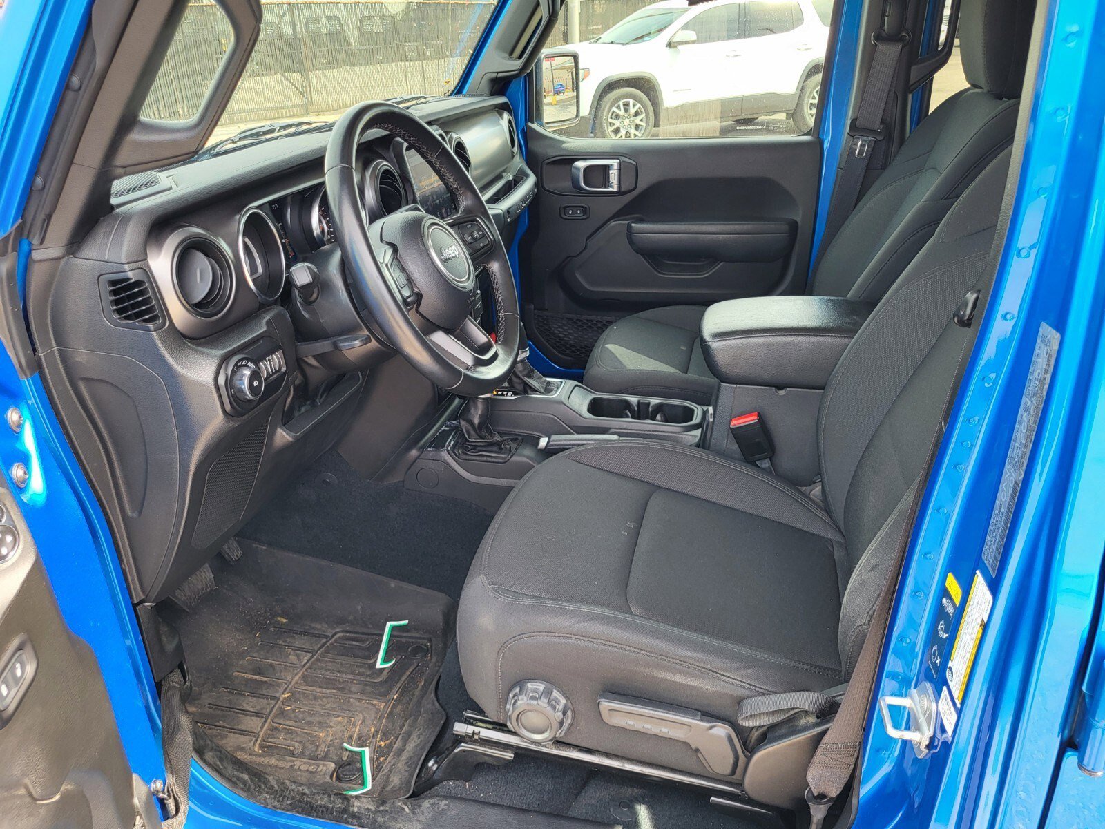 Used 2022 Jeep Wrangler Unlimited Sport image 18