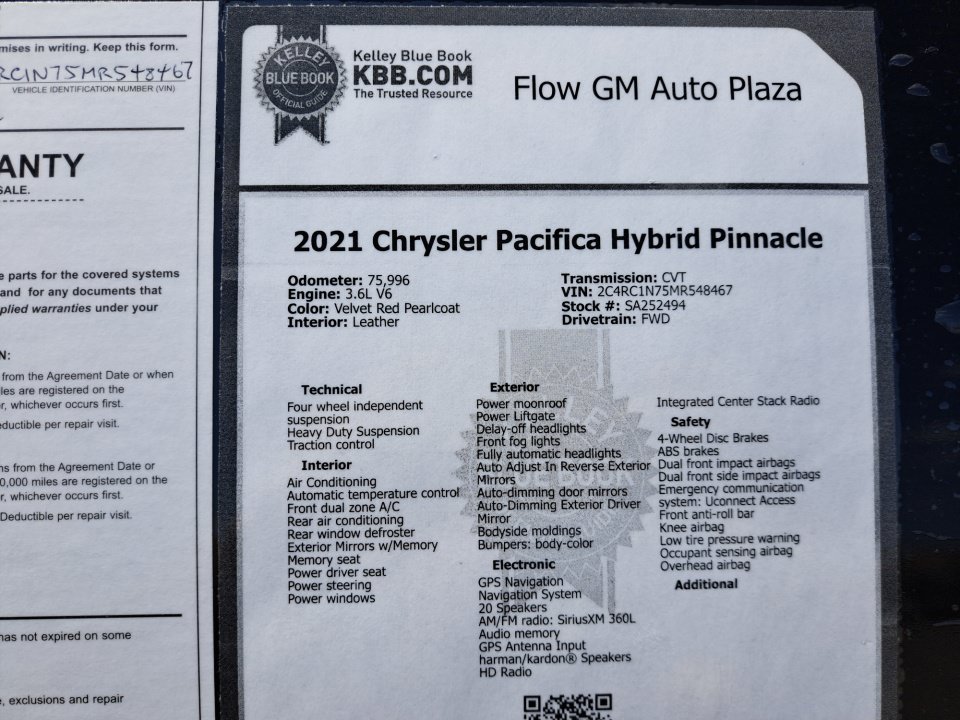 Used 2021 Chrysler Pacifica Pinnacle FWD image 39