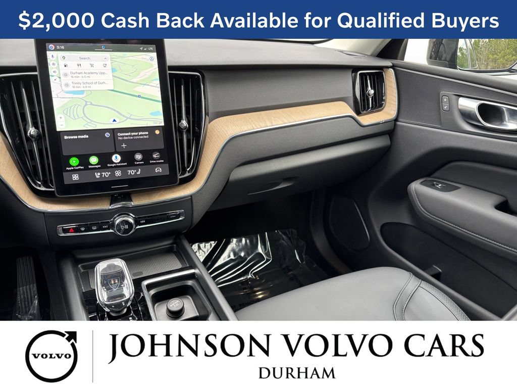 New 2026 Volvo XC60 B5 Plus w/ Protection Package Premier AWD/4WD image 9