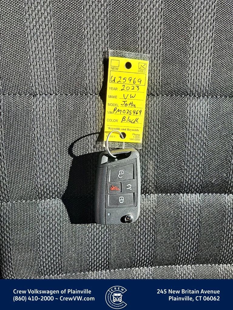 Certified 2023 Volkswagen Jetta Sport image 36