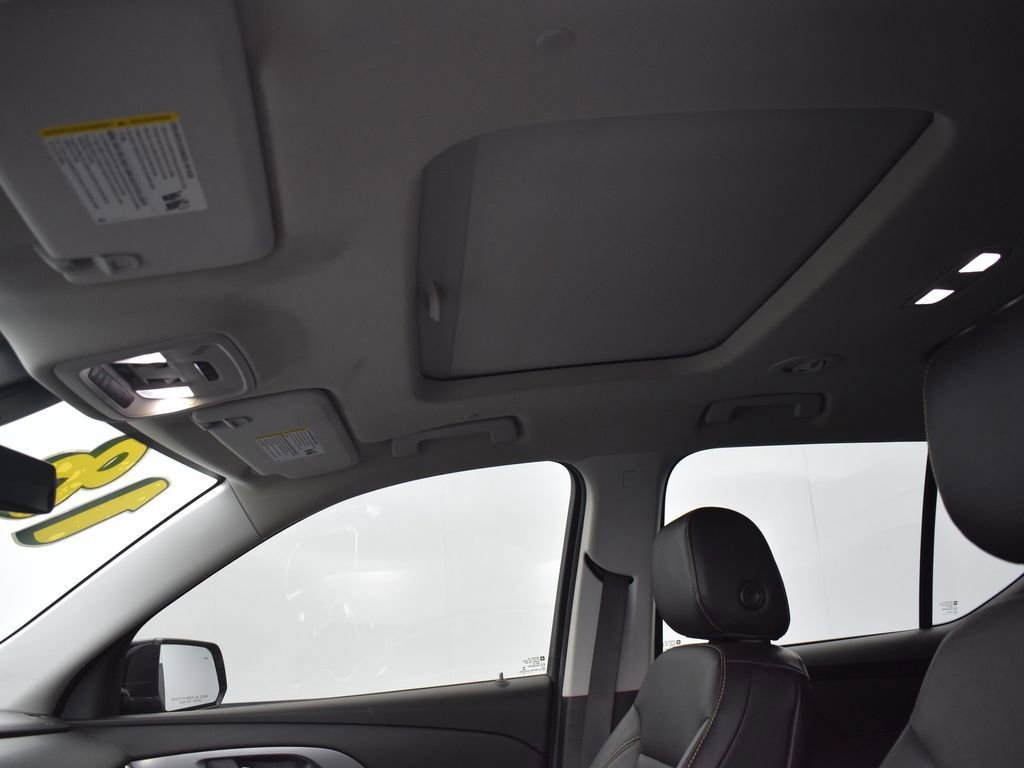 Used 2018 Chevrolet Traverse Premier w/ LPO, 'HIT The Road' Package image 18