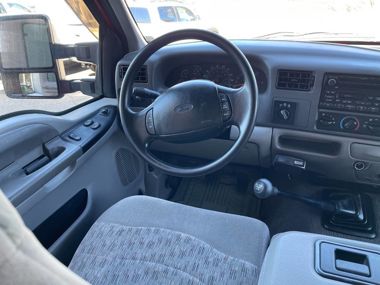 Used 2000 Ford F250 XLT image 17